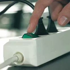 Brennenstuhl 1159550015 Eco-Line Avec Interrupteur 6 Voies Gris Clair 1,5 M H05VV-F 3G1.5 -Promos Foret diamant Boutique 1159550015 eco line avec interrupteur 6 voies gris clair 1 5 m h05vv f 3g1 5 3