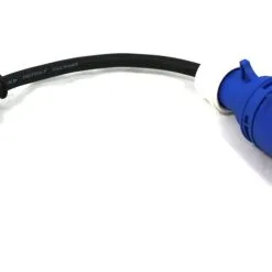 Tieman Trading 2533008 Câble De Liaison Entre Une Fiche à Rebord Et Un Coupleur Bleu EN60309